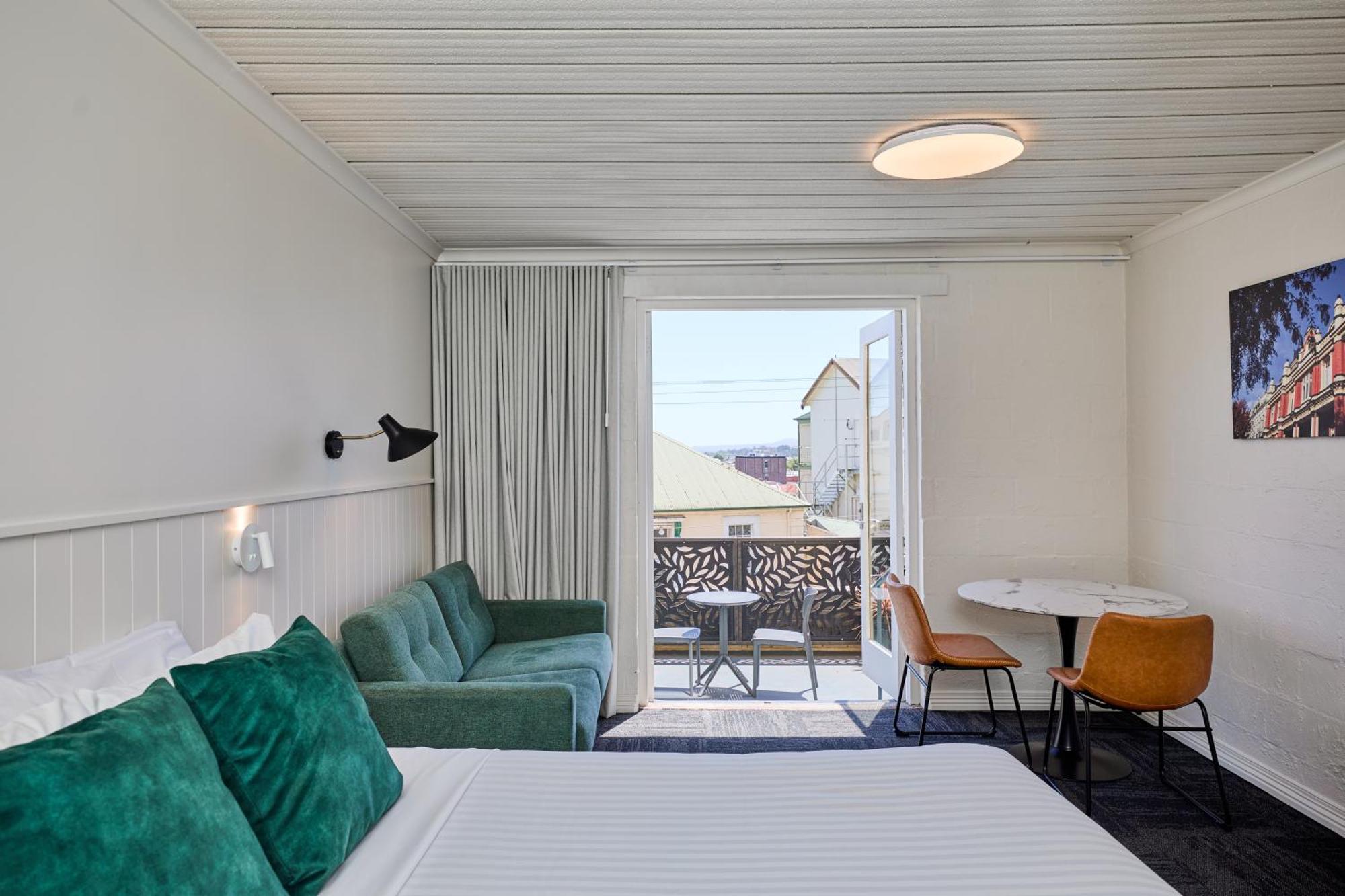 Balmoral On York Hotel Лонсестън Екстериор снимка